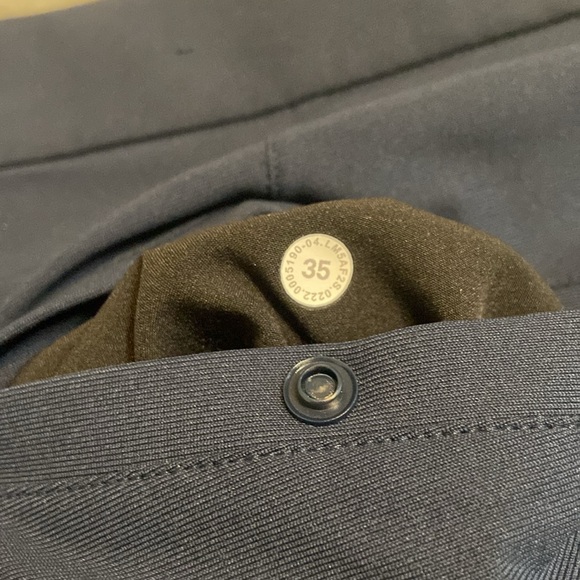 35" lulu comission slim warpstream pants - Picture 6 of 8